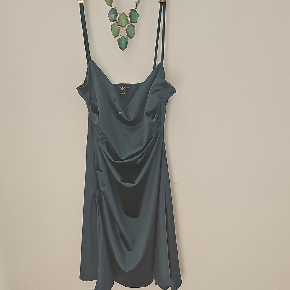 Elegant Teal Spaghetti Strap Dress